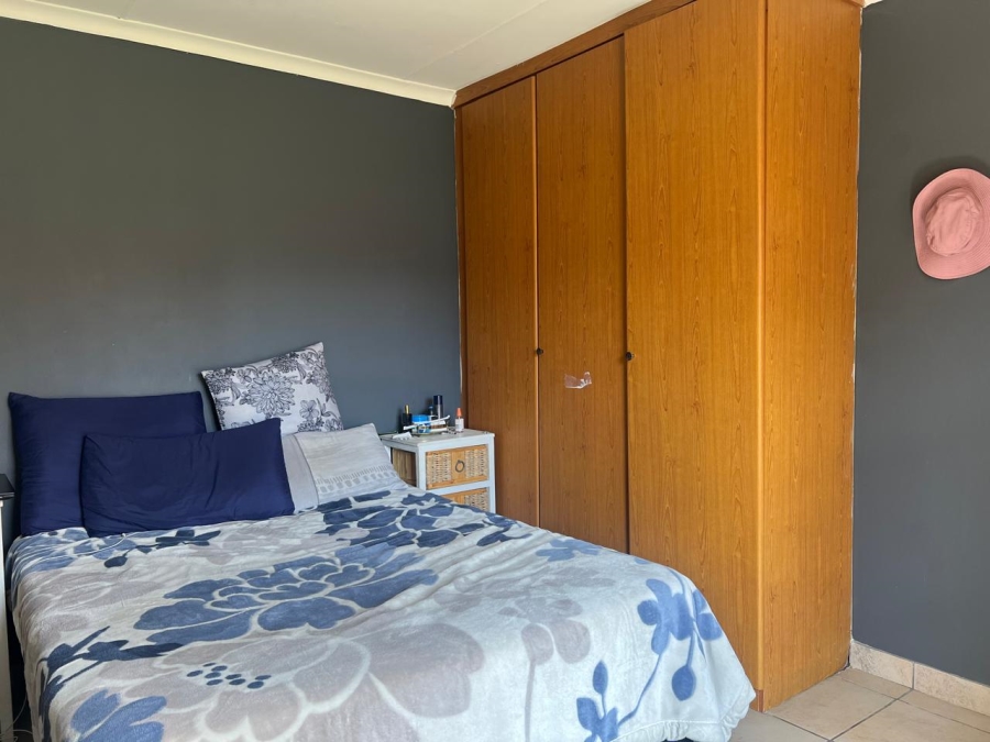 To Let 3 Bedroom Property for Rent in Waterval East North West